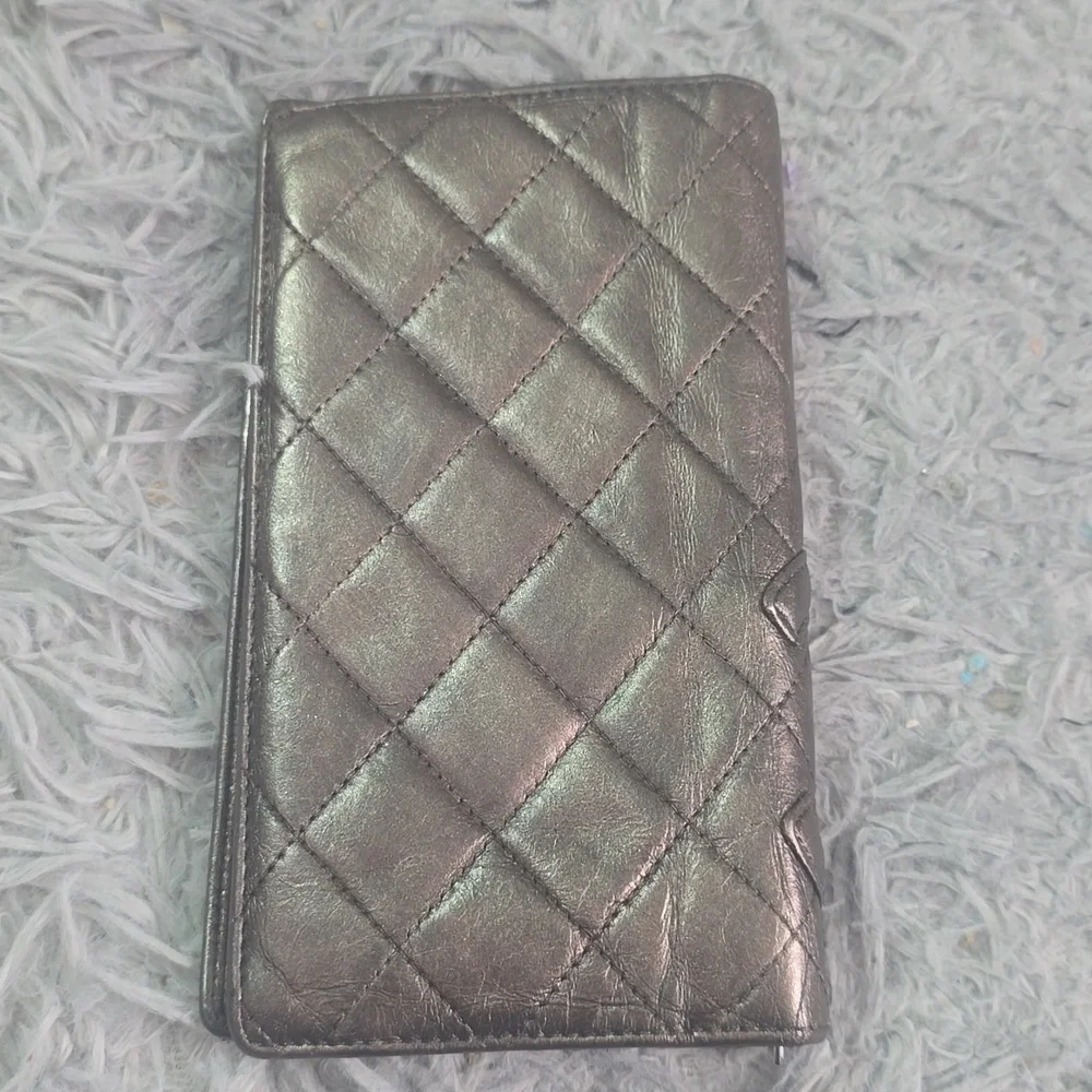 Chanel Metallic Bronze Cambon Long Bifold Wallet W/ Silver Hardware (EUC)✨️🩶✨️ - Picture 10 of 12